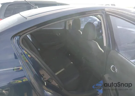 2013 Nissan Versa 1.6 Sv z USA, uszkodzony, nr VIN 3N1CN7AP2DL831014